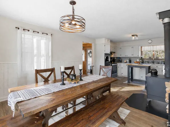 18 Trunnel Lane, Friendship, ME 04547