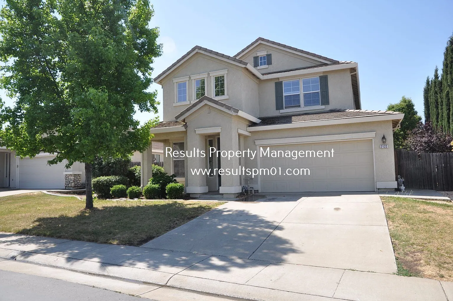 2122 Macaw Ln photo 1