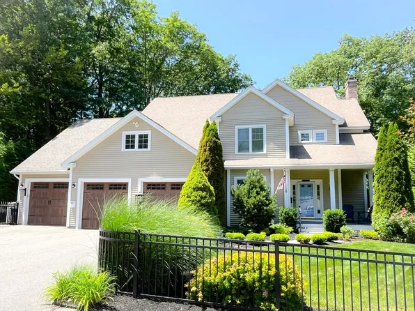 64 Greenwood Pkwy, Holden, MA 01520