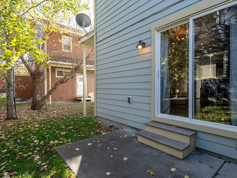 399 Forest View Dr — Photo 22