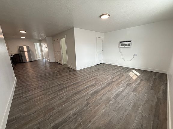 2nd image of 2016 Brock Dr #2