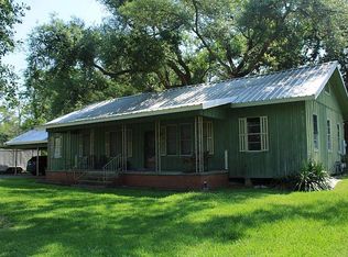 152 Alston St, Dequincy, LA 70633