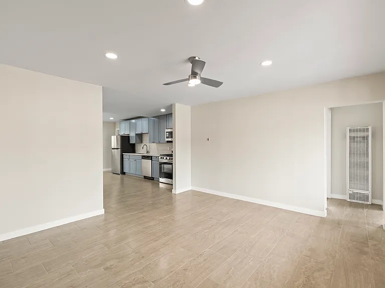 153 Dahlia Ave — Photo 11