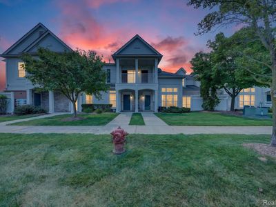 12106 Addington Dr, Walled Lake, MI, 48390