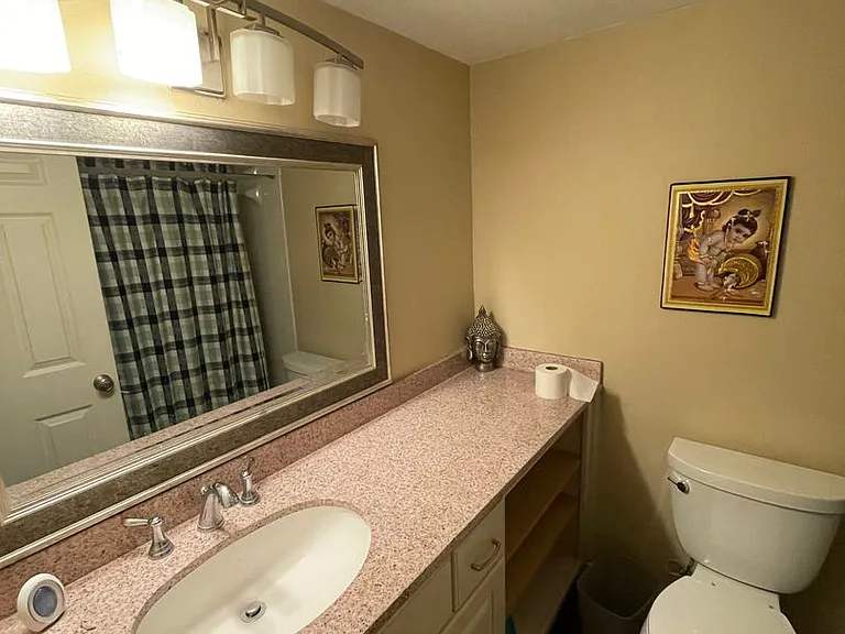 706 W 22nd St #103 — Photo 8