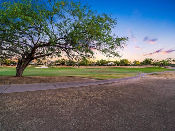 1374 N Night Heron Dr, Green Valley, AZ 85614