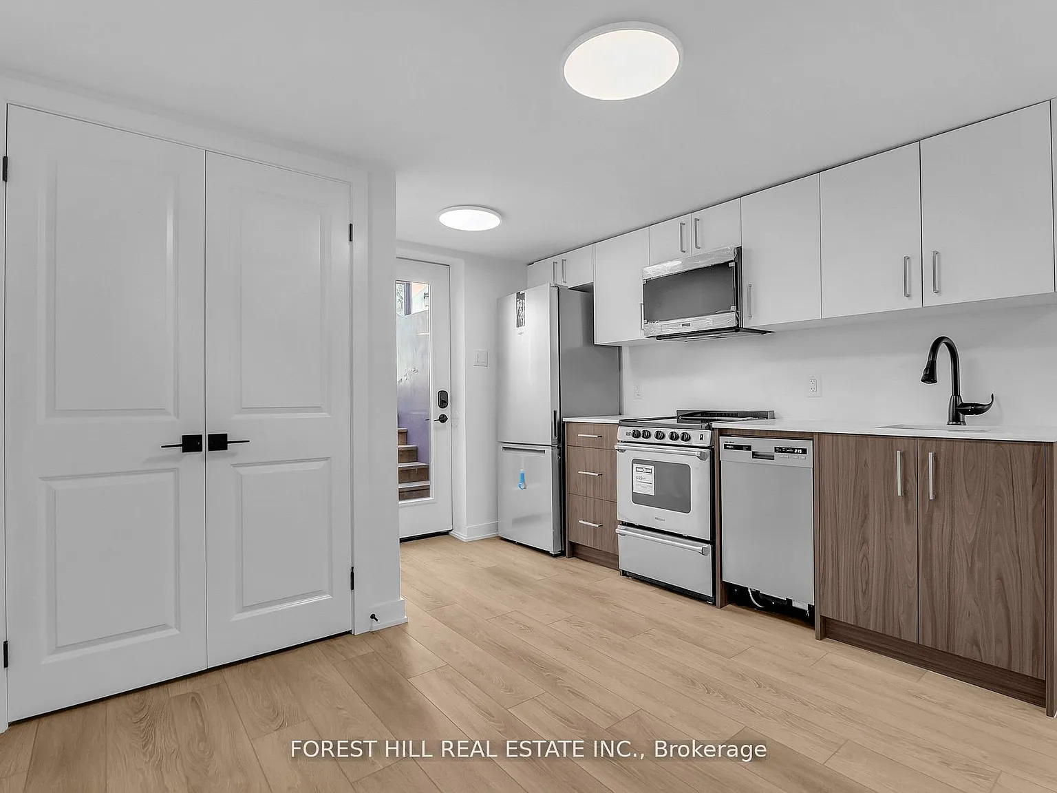 2 bed, $1,675 — Photo 3