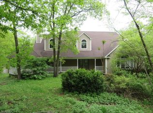 527A Glen Rd, Sparta, NJ 07871