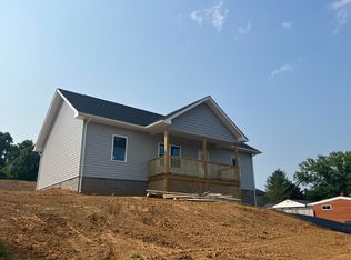 3250 Richard Ave NE, Roanoke, VA 24012
