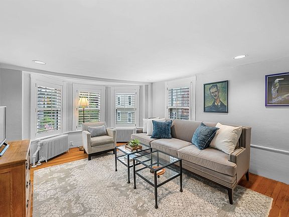5th image of 12 Darling St #2