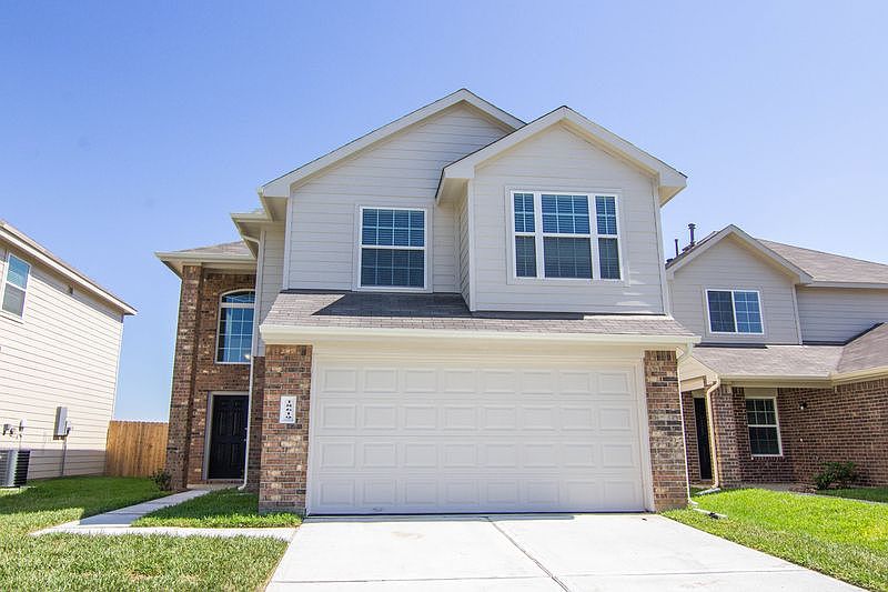 1st image of 18619 Rock Flats Ravine Dr