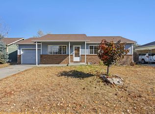 911 Mesa Ct, Windsor, CO 80550
