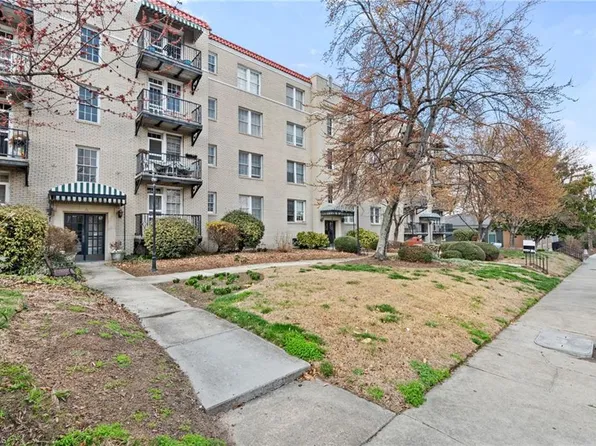 1013 N Elm St APT A2, Greensboro, NC 27401