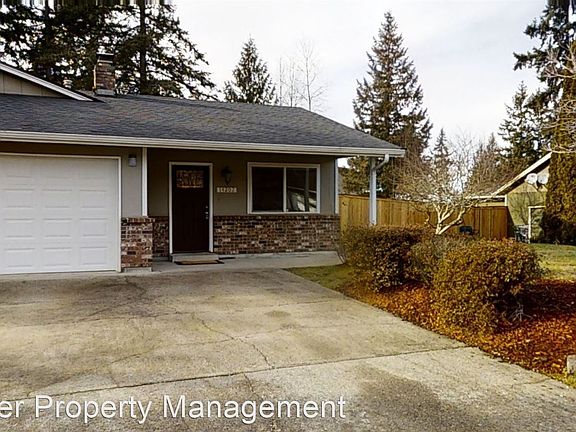 4th image of 14202 107th Avenue Ct E