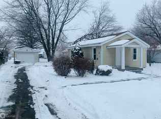 707 E 11th St S, Newton, IA 50208
