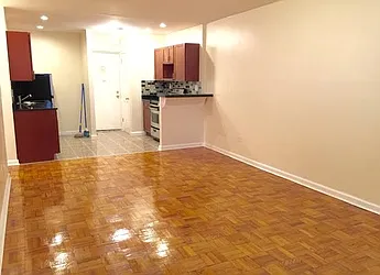 Rented by NYLA Realty