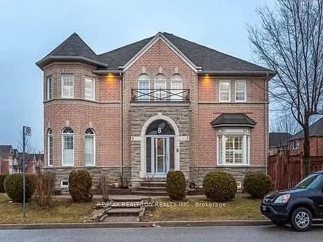 6 Canoe Cres #BSMNT — Photo 1