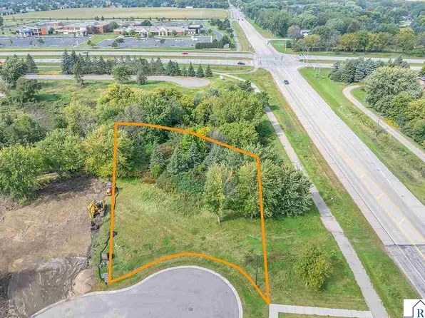 156 Butler Falls Rd, Mankato, MN 56001