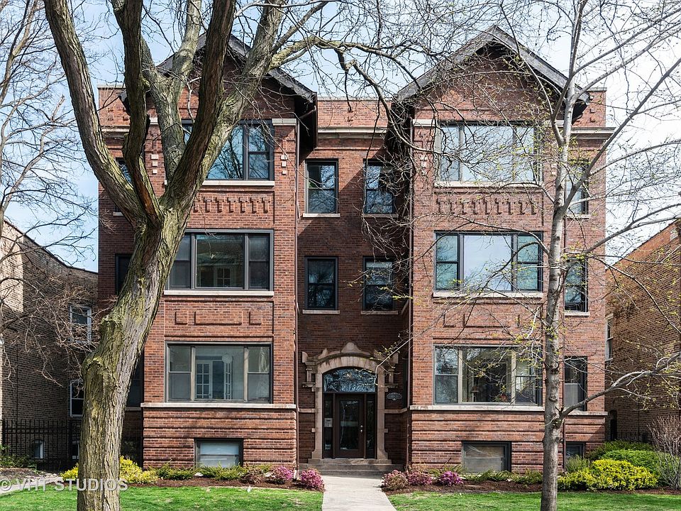 1st image of 1418 W Bryn Mawr Ave APT 2E