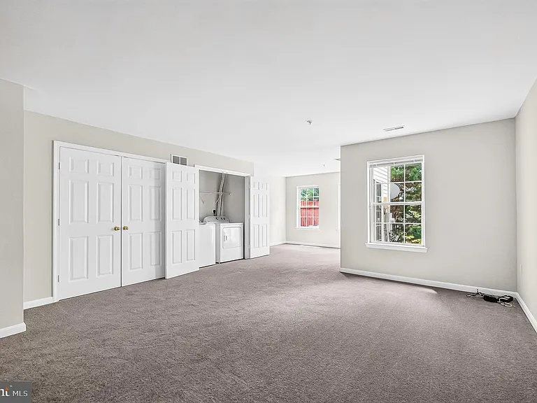 9743 Quiet Brook Ln — Photo 35