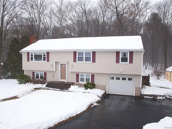 3rd image of 18 Bonnieview Dr