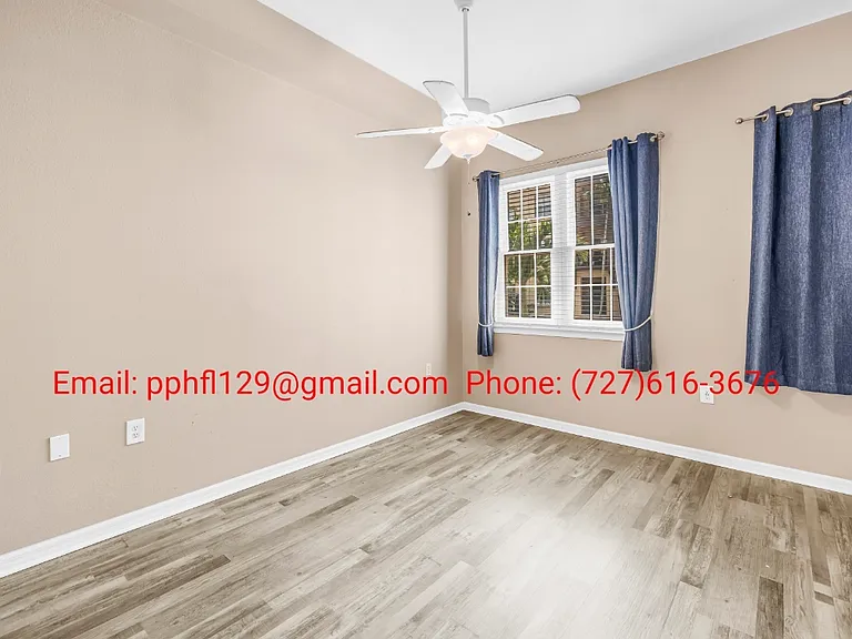 100 4th Ave S #129 — Photo 15