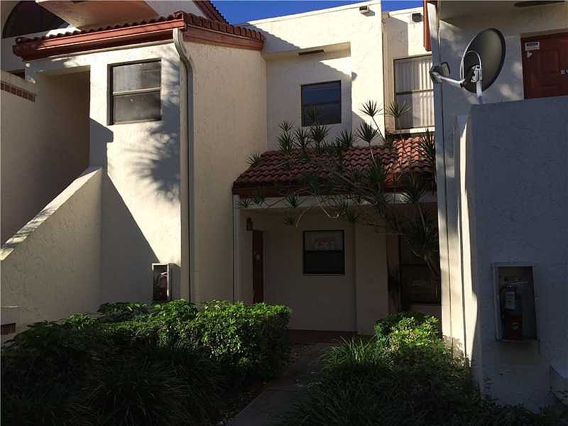 1st image of 1423 Avon Ln APT 109