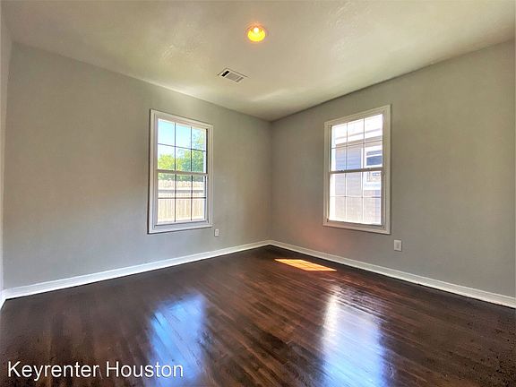 5th image of 3014 Cortlandt St