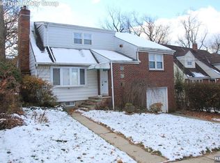 90 Amsterdam Ave, Teaneck, NJ 07666