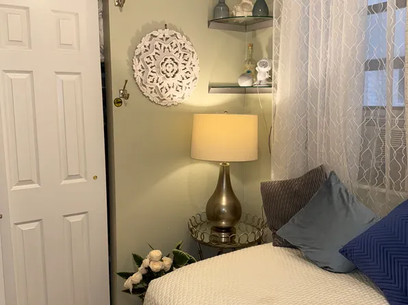 319 East 105th Street image 17 of 24