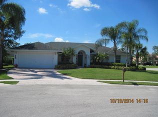 220 N Park Rd, Royal Palm Beach, FL 33411