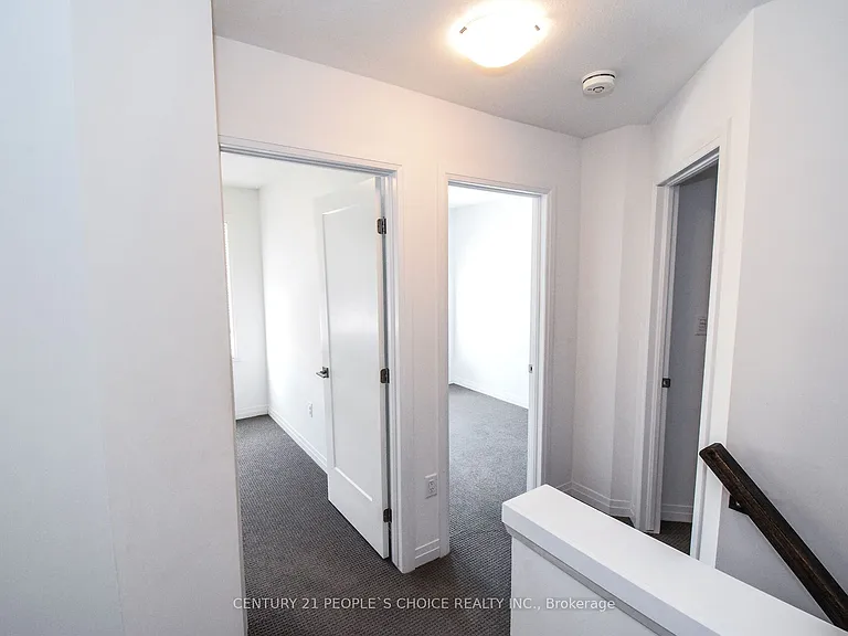 15 Hoffman Ln — Photo 29