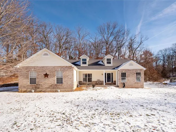 4650 Jacob Ln, Wentzville, MO 63385