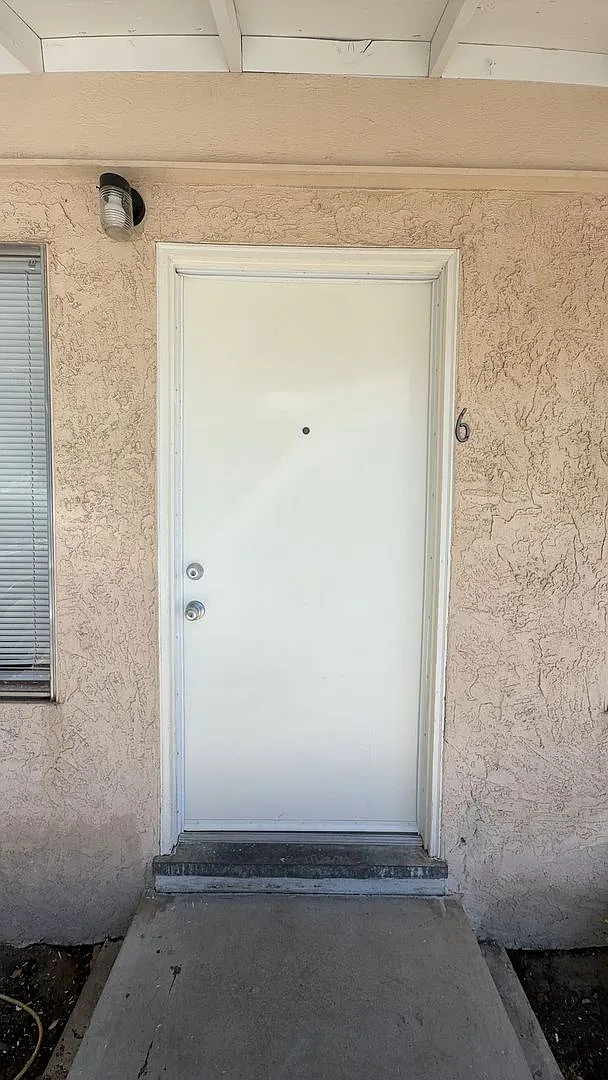 6910 N Santa Fe #6, Winton — Photo 2