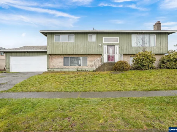 4755 Sesame St NE, Salem, OR 97305