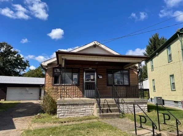 1679 Henrici St, Ambridge, PA 15003