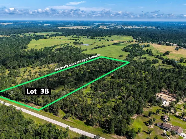 Westview Dr, Huntsville, TX 77320