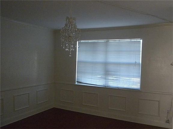 3rd image of 3626 River Oaks Dr