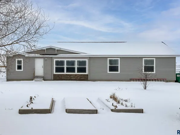 27596 477th Ave, Harrisburg, SD 57032