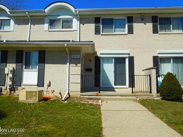 1st image of 8633 Winchester Dr