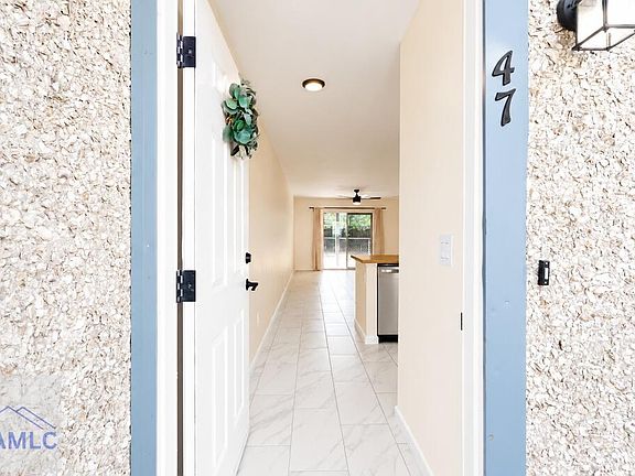 2nd image of 910 Brett Dr APT 47
