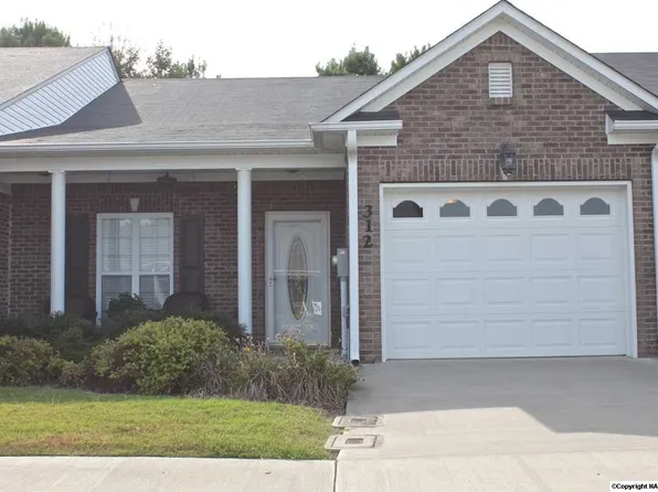 312 Santana Dr, Athens, AL 35611