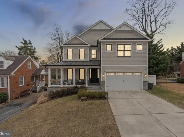 6304 Wilmett Rd, Bethesda, MD 20817