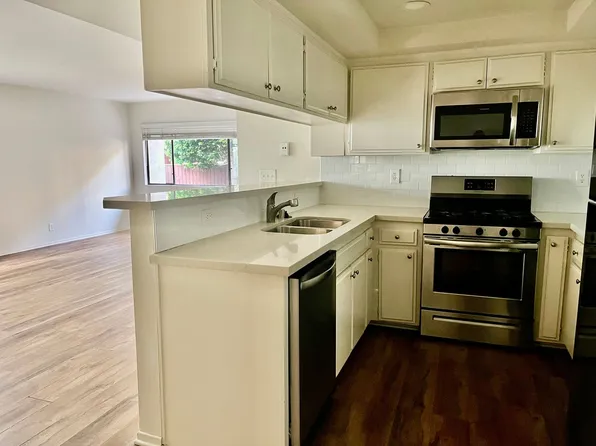 622 E. Holly Avenue Apartments, 622 E Holly Ave #1, El Segundo, CA 90245