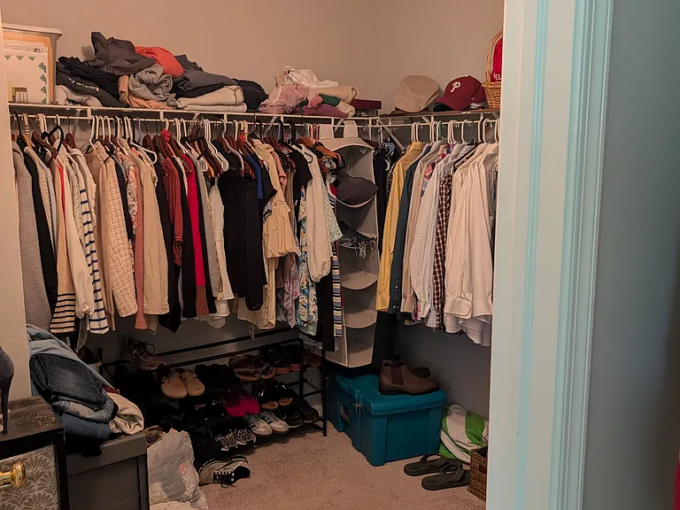 walk in closet