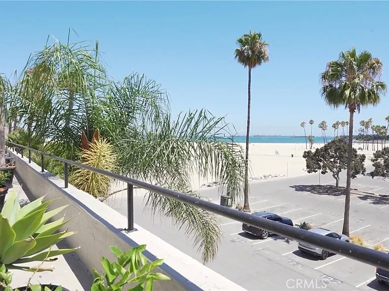 800 E Ocean Blvd — Photo 28