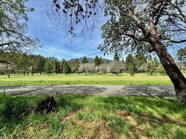 575 Fairway Dr, Willow Creek, CA 95573