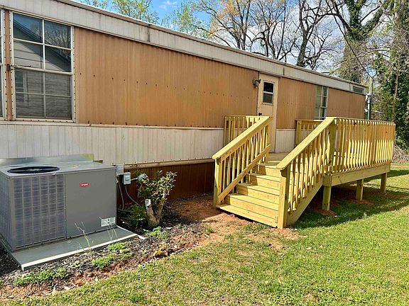 4th image of 120 Crestmont Dr