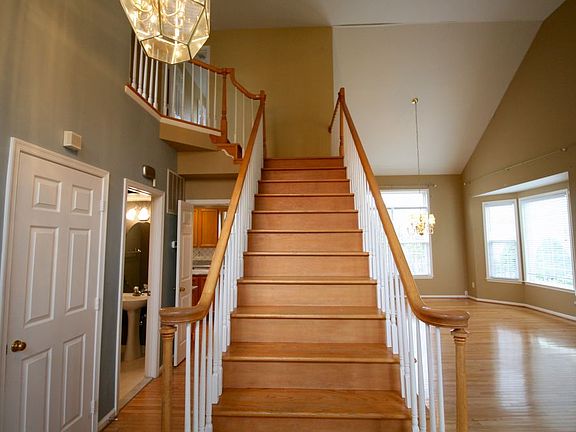 5th image of 44087 Macedonia Ct