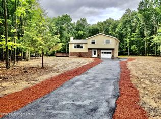 218 Denise Ln, East Stroudsburg, PA